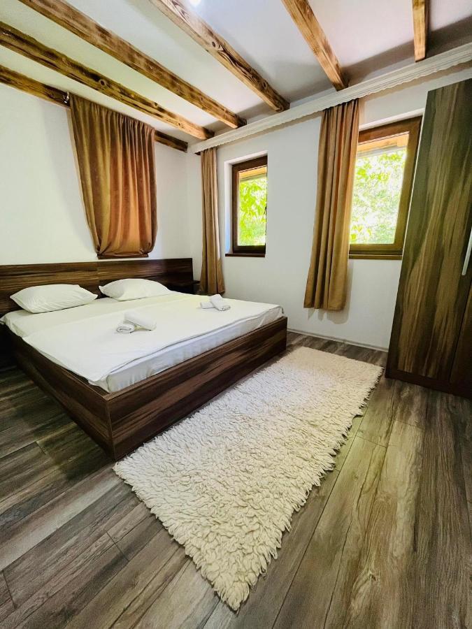 6 New River View Apartments Bihac Exterior photo